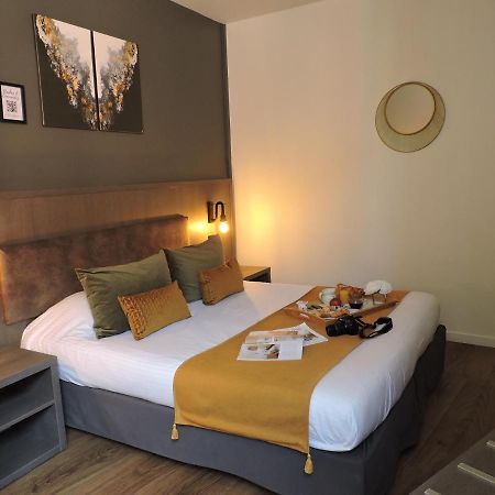 Icone Hotel - آنسي المظهر الخارجي الصورة