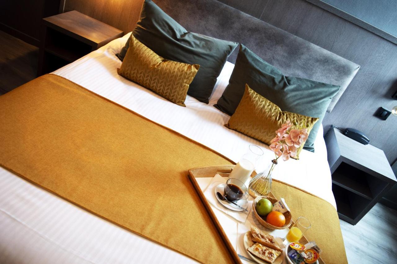 Icone Hotel - آنسي المظهر الخارجي الصورة